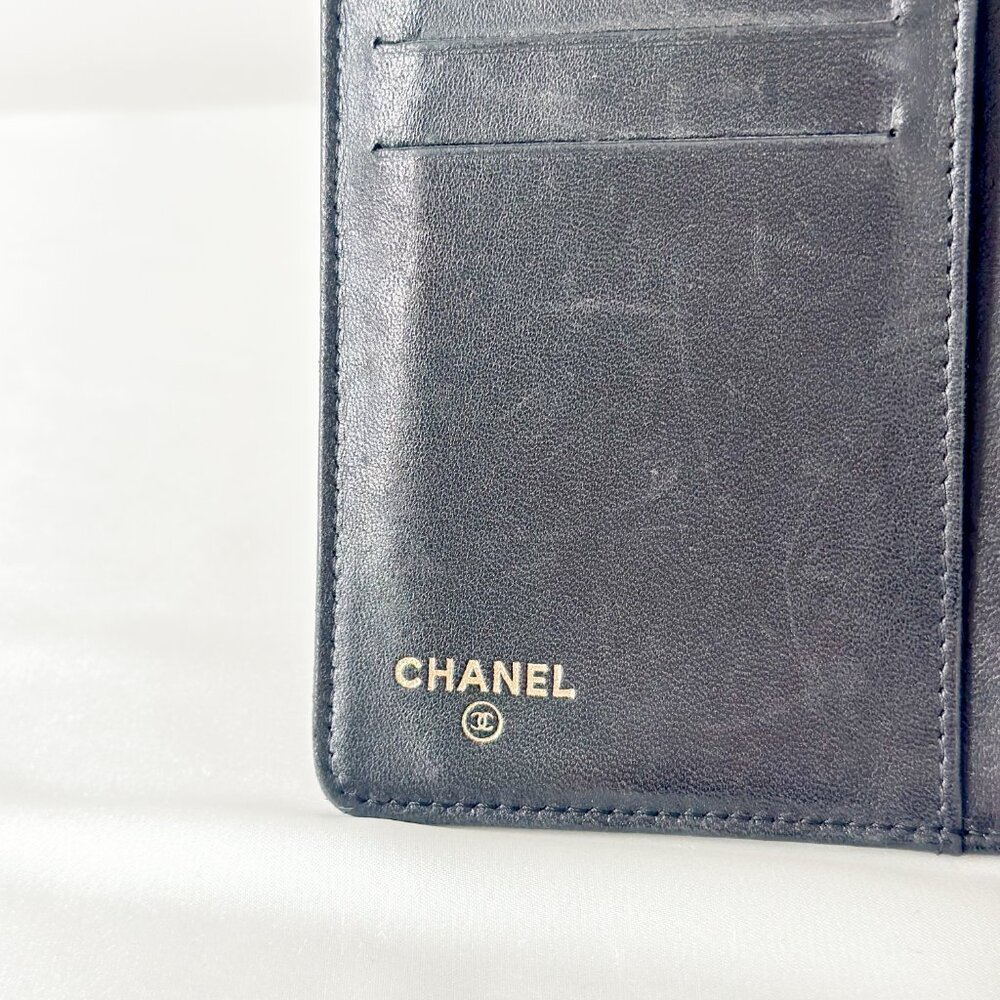 Chanel Black Wallet with Chain - Picture 12 of 16
